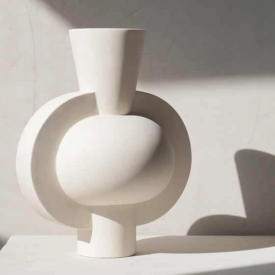 Eris Ceramic Vase