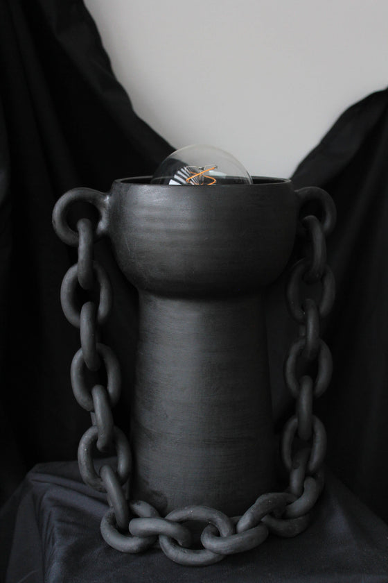 Ceramic Chain Lamp