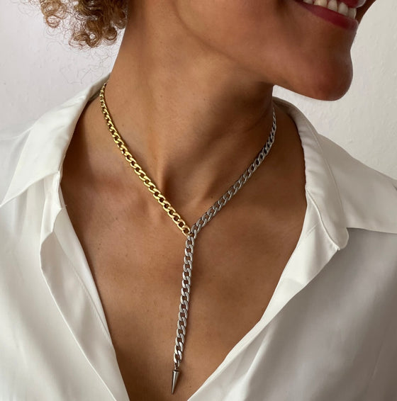 Nana Necklace