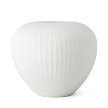  Organic vase, wide